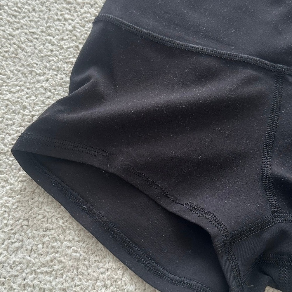 lululemon Align HR Short 2" size 2 in Black - Picture 5 of 5